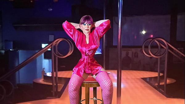 Granny Carmen: Lustful Fuscia Angel Cock Sucker