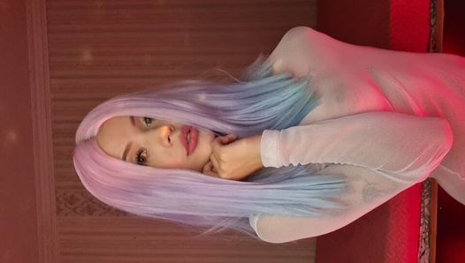 Otaku girl gives me a good blowjob in her room