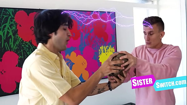 Bruhs Swapped Bodies And StepSisters (Angel Gostosa, Lily Lou)