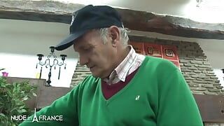 Offers Himself the Orgy of the Century with Clara and Lili