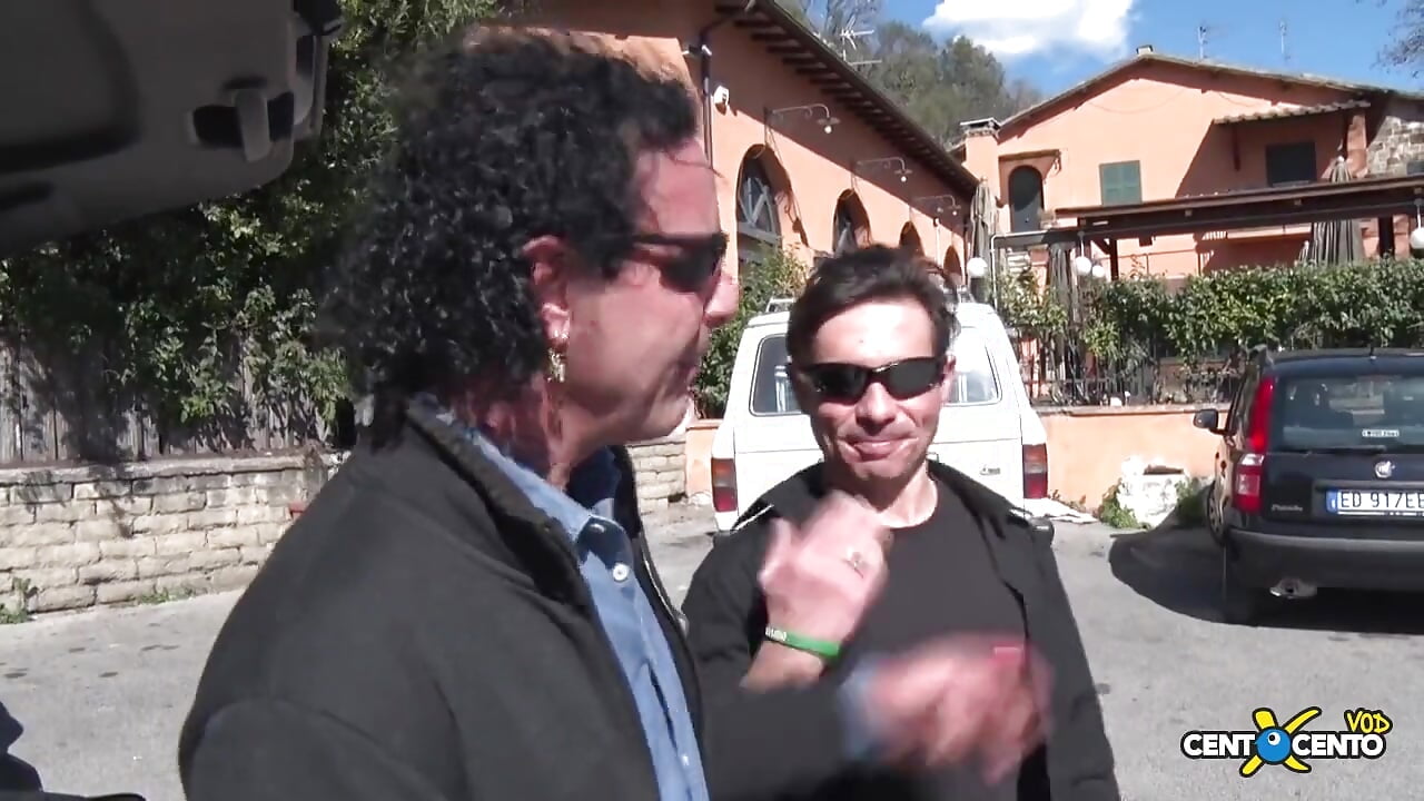 Three milfs conquering Rome (full movie Centoxcento)