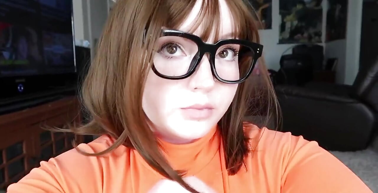 Velma Gets Down on A Monster of Her Own