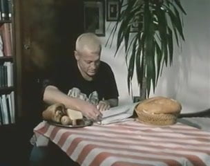 Italian classic – La piccola rosa tra le gambe