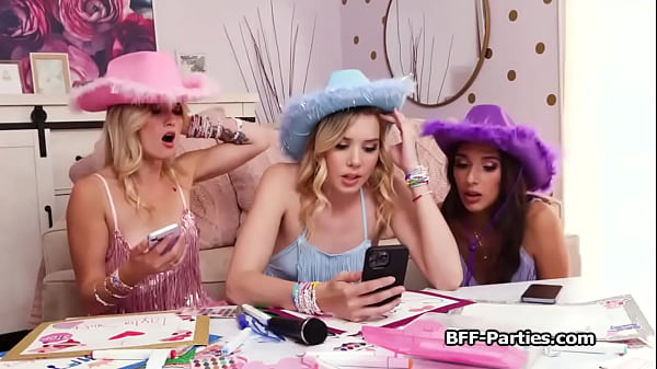 Blowjob sandwich for concert tickets