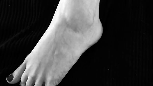 Kiki’s Dare – Introduction